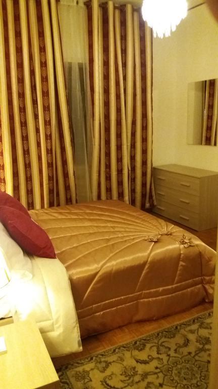 Guest House Il Marchese Del Grillo Ρώμη Δωμάτιο φωτογραφία
